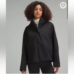 BNWOT Lululemon Repelshell Rain Jacket size 12